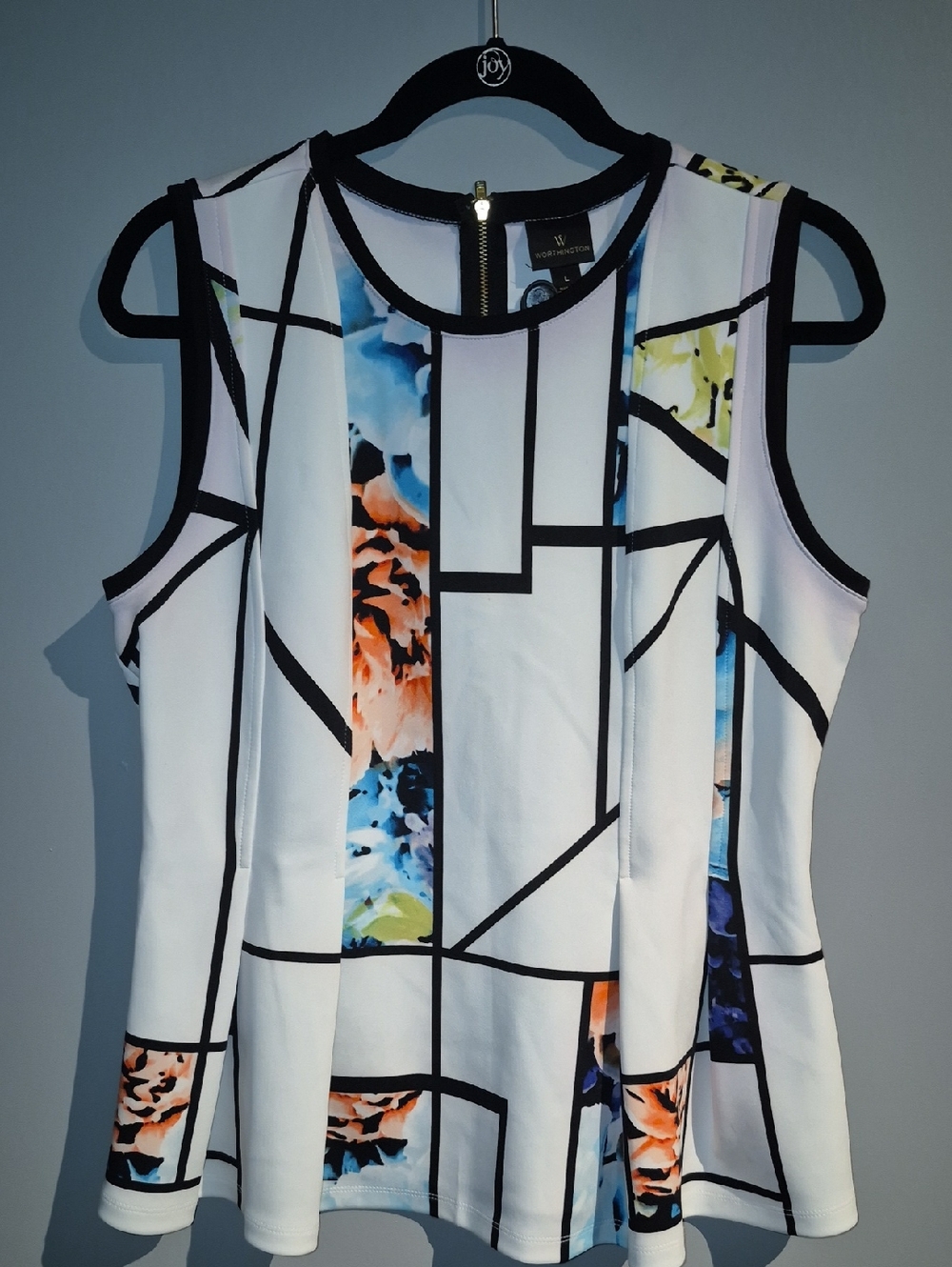 Worthington White Geometric Pleated Zipup Tank Blue and Orange Floral Panels